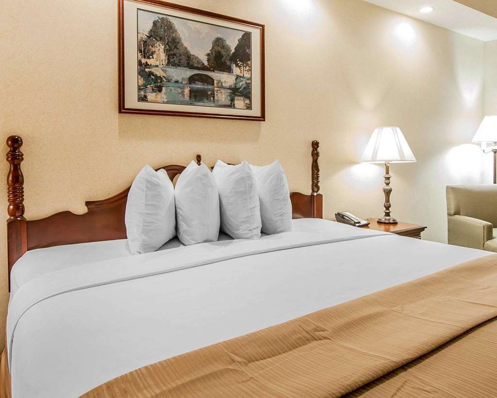 Quality Inn Rome South Phòng bức ảnh