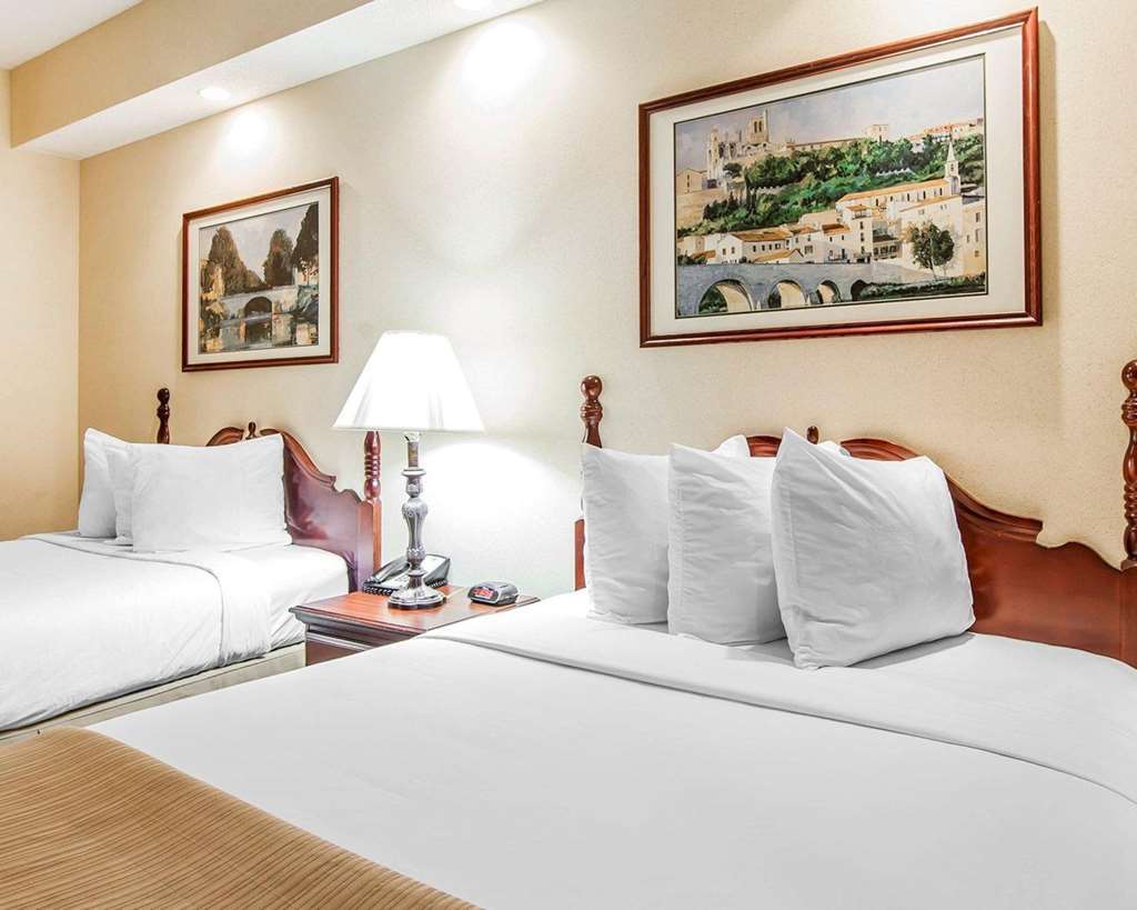 Quality Inn Rome South Phòng bức ảnh